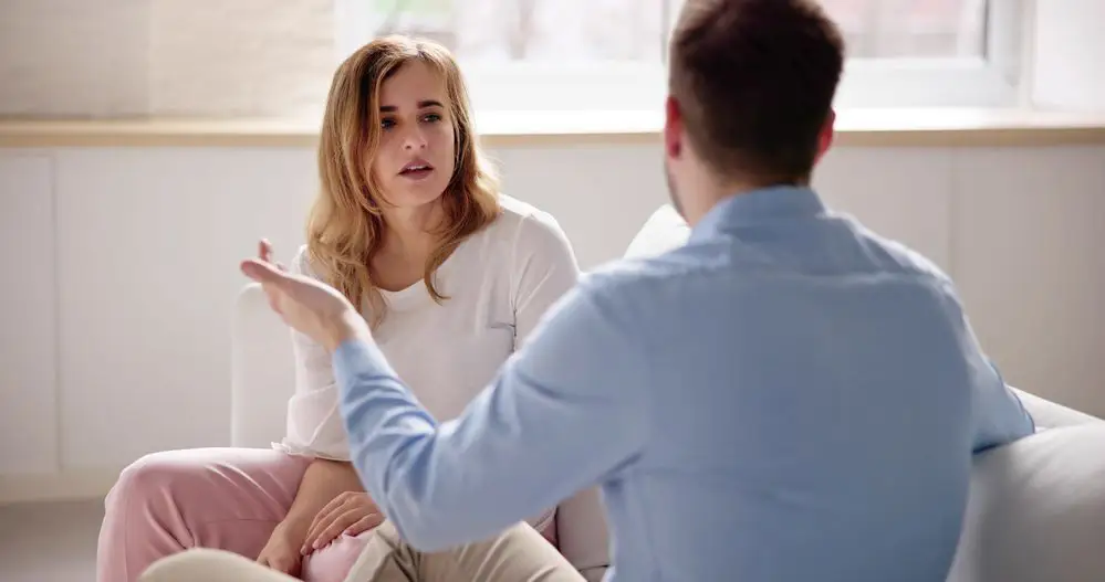 Cómo discutir con tu pareja de manera constructiva