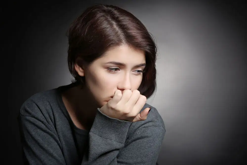¿Por qué reprimimos nuestras emociones y cuáles son las consecuencias?
